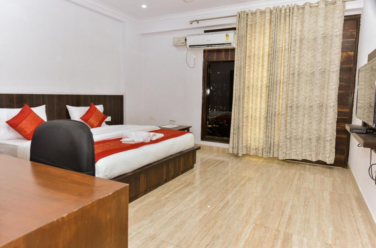 RBM Residency Hotel Gurgaon Exterior foto